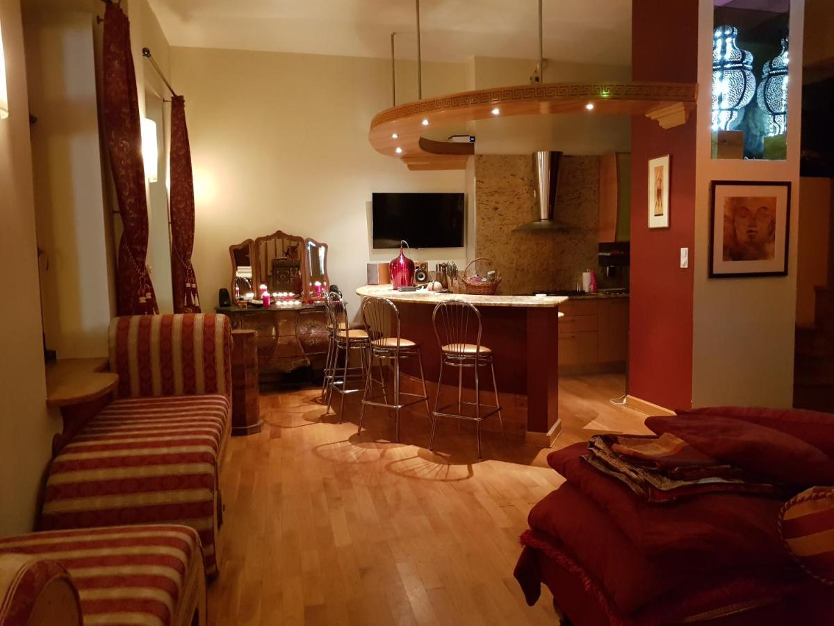 Unique Luxury Studio On Market Square Appartement Wrocław Buitenkant foto